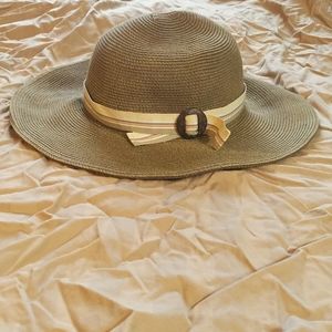 Sunday beach hat
